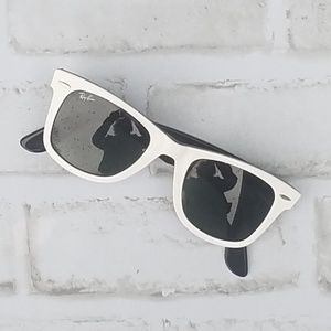 White RayBan wayfarer